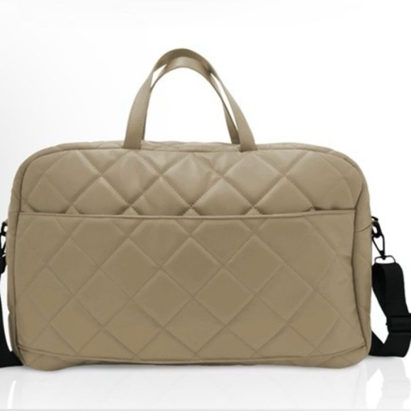 Gilda Paris Quilted Weekender Bag NWT - Picture 3 of 4